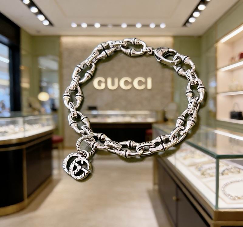 Gucci Bracelet 02yxs53